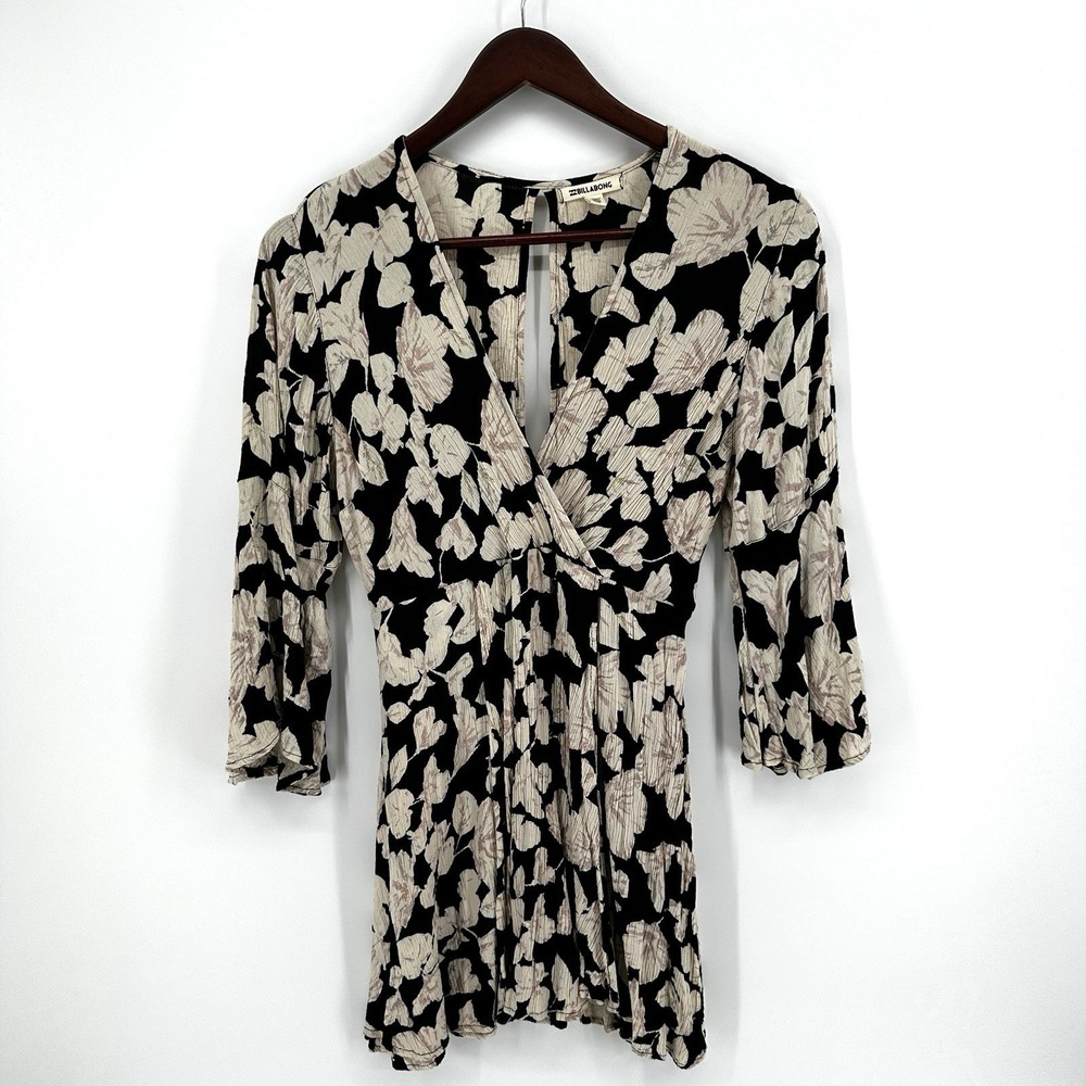 Billabong Women's Divine Day Mini Wrap Dress Size XL Floral